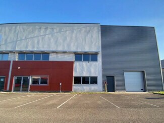 Plus de détails pour Bureau, Local d'activités à louer