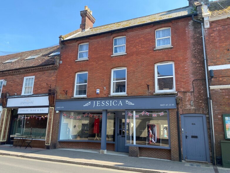 59 High Street, Fordingbridge à vendre - Photo de l’immeuble – Image 1 sur 3