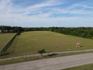 Plus de détails pour 1129 E Parkerville Rd, DeSoto, TX - Terrain à vendre