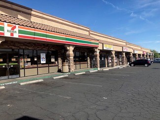 Plus de détails pour 700 E Naples Dr, Las Vegas, NV - Local commercial à louer