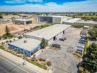 Plus de détails pour 1617 S Yosemite Ave, Oakdale, CA - Industriel/Logistique à vendre