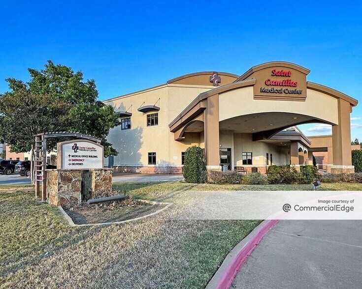 1612 Hurst Town Center Dr, Hurst, TX à vendre - Photo de l’immeuble – Image 2 sur 18