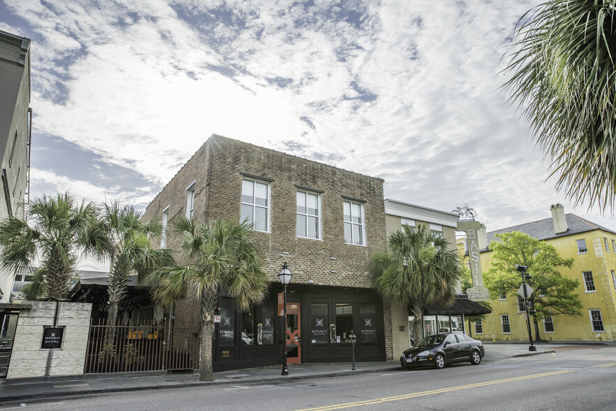 460 King St, Charleston, SC à louer - Photo de l’immeuble – Image 1 sur 8