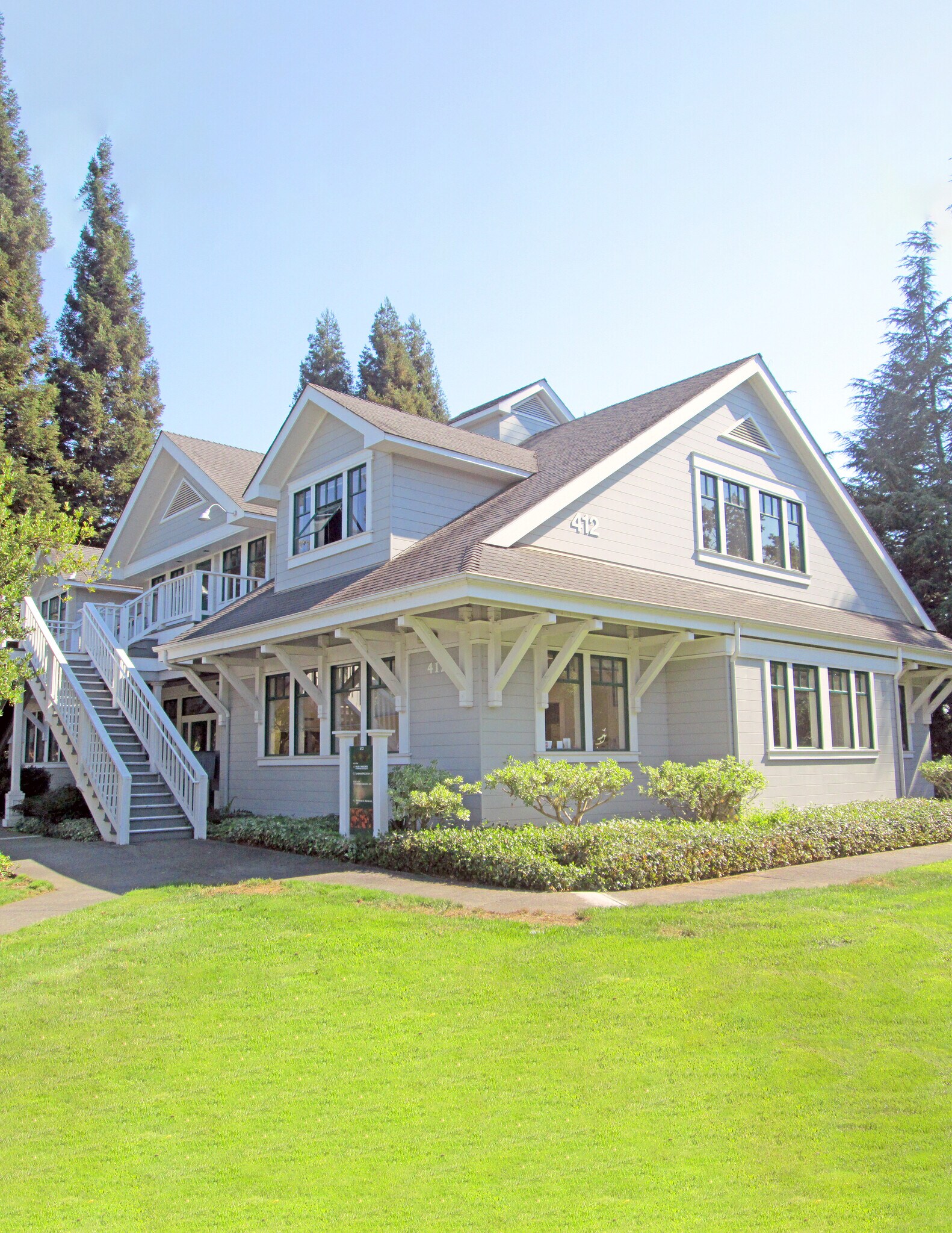 412 Aviation Blvd, Santa Rosa, CA à louer Photo principale– Image 1 sur 6