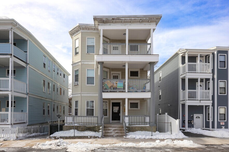 Dorchester Portfolio portefeuille de 7 biens à vendre sur LoopNet.fr - Photo de l’immeuble – Image 2 sur 8