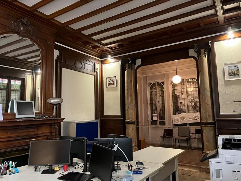 Bureau dans Bordeaux à vendre Photo de l’immeuble– Image 1 sur 7