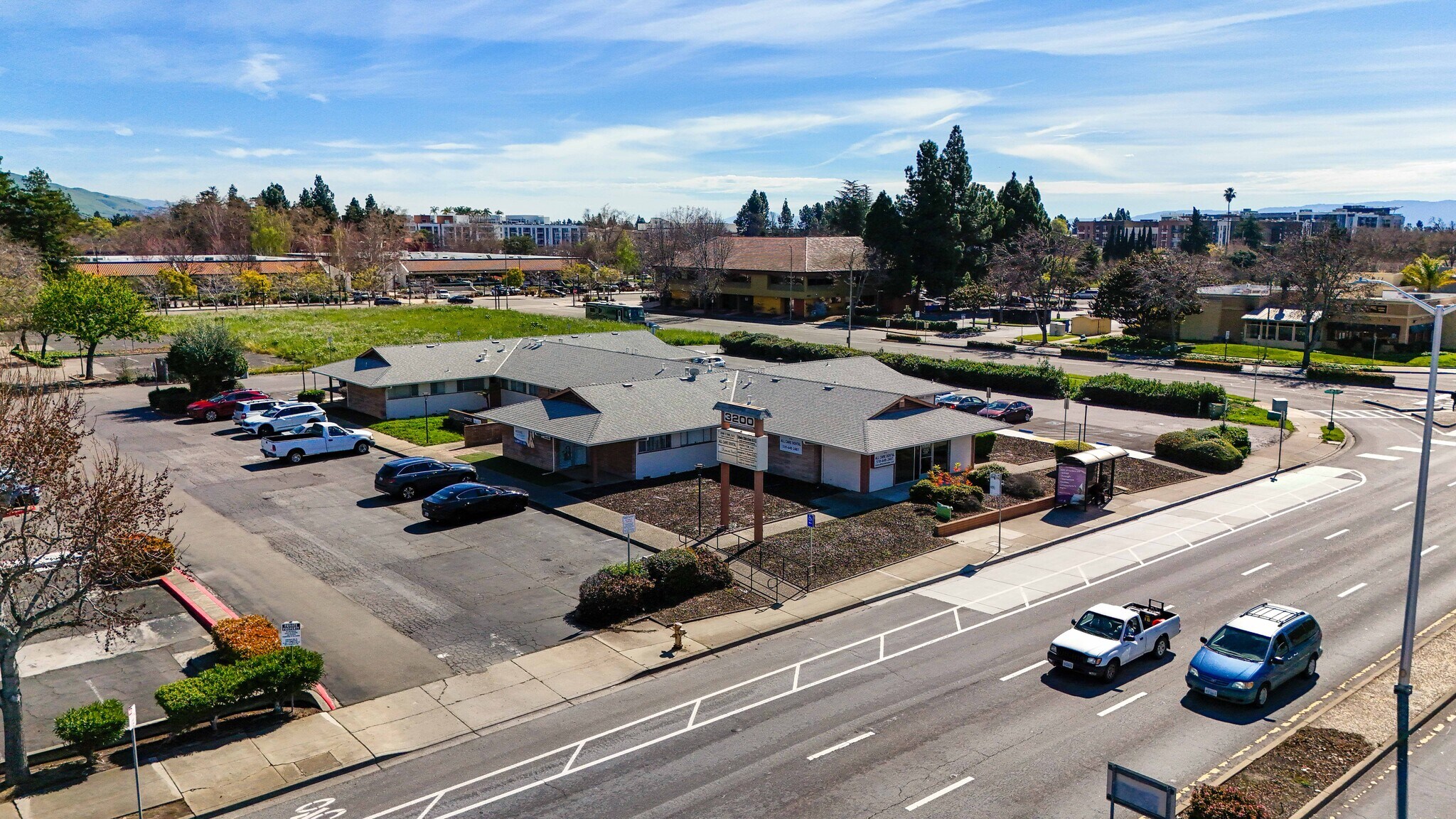 3200 Mowry Ave, Fremont, CA à vendre Photo de l’immeuble– Image 1 sur 25
