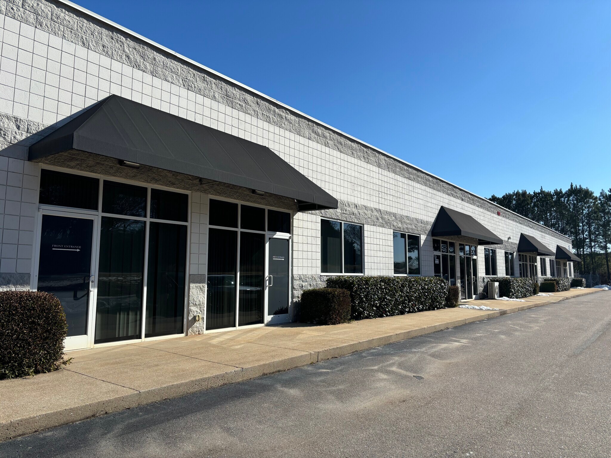 120 Weathers St, Youngsville, NC à louer Photo principale– Image 1 sur 3