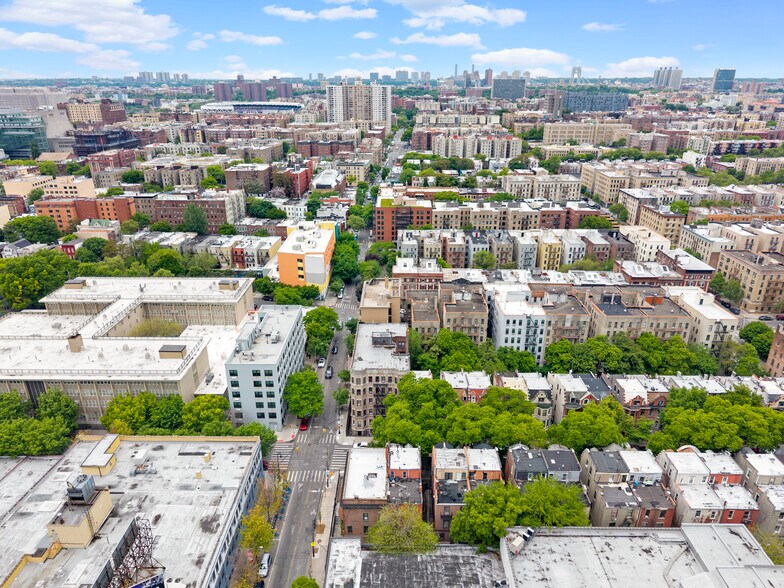 1040 Clay Ave, Bronx, NY à vendre - Photo de l’immeuble – Image 2 sur 15