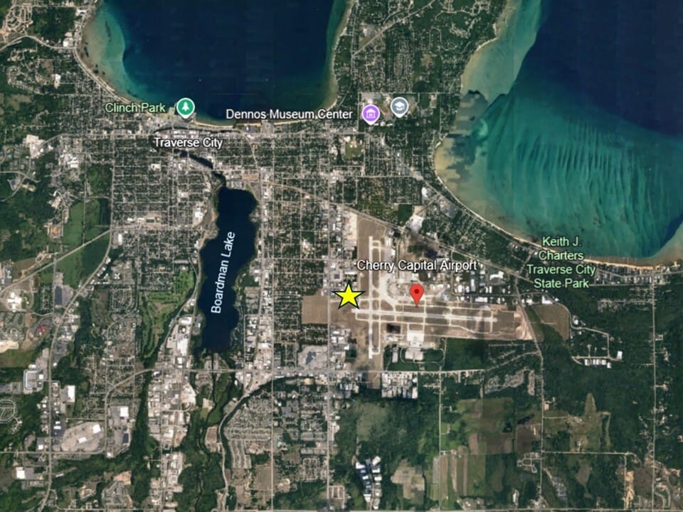 1200 Boon St, Traverse City, MI 49686 - Lot Unit 4 - - Photo intérieure - Image 1 of 10