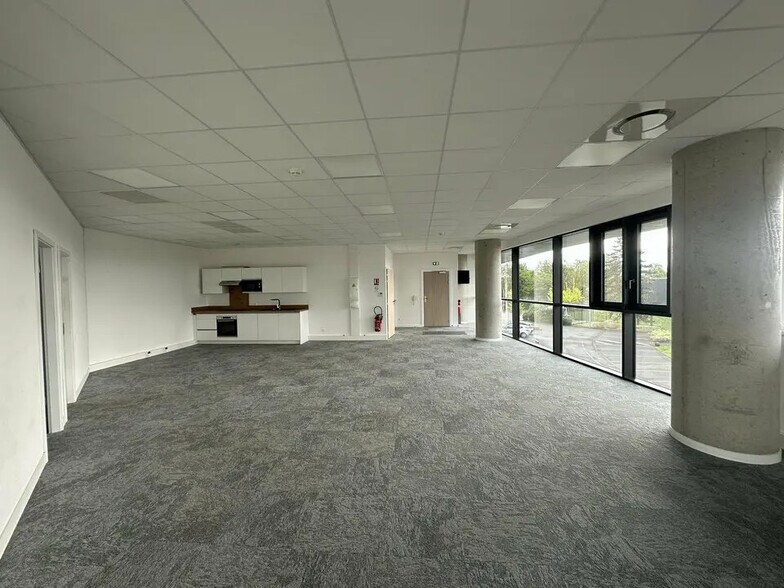 Bureau dans Obernai à louer - Photo de l’immeuble – Image 2 sur 12