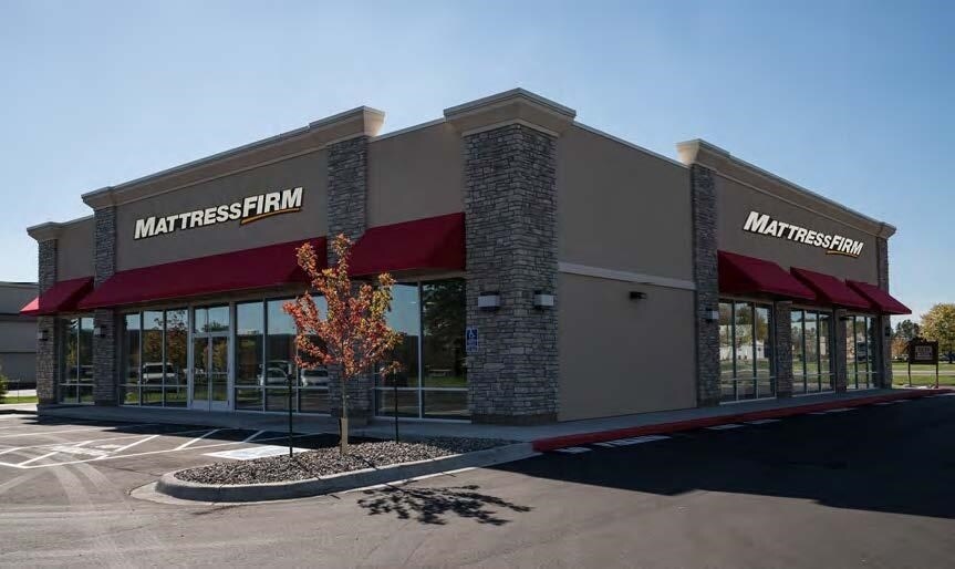 14230 Dellwood Dr, Baxter, MN à vendre - Photo de l’immeuble – Image 2 sur 8