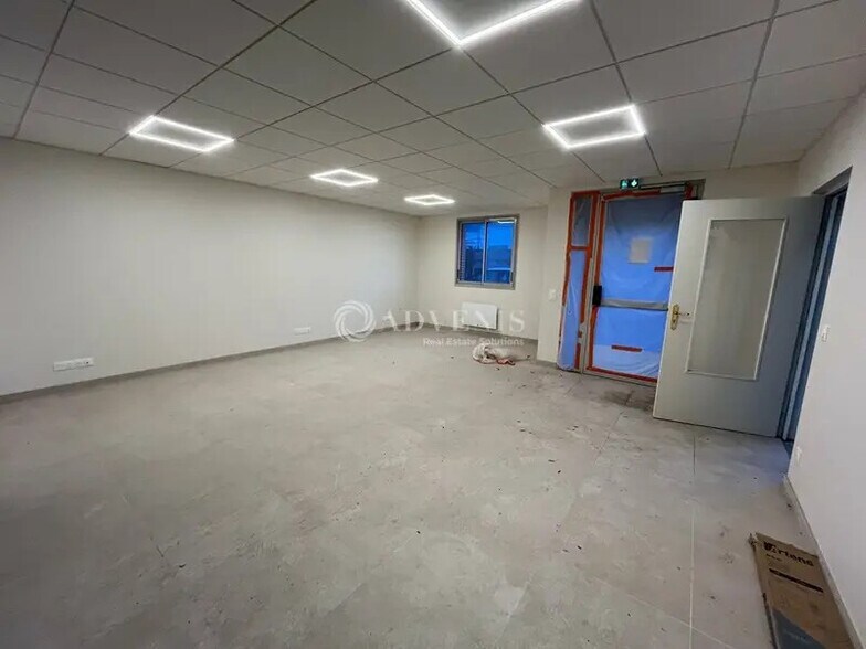 21 Rue De Paris, Pontault-Combault à louer - Photo intérieure – Image 3 sur 6