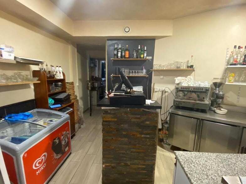 103 Rue Edouard Vaillant, Levallois-Perret à louer - Photo de l’immeuble – Image 3 sur 6