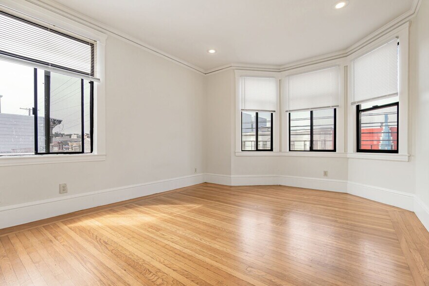 2201 Clement St, San Francisco, CA à vendre - Photo de l’immeuble – Image 2 sur 45