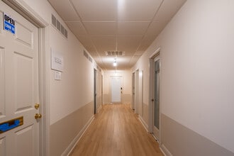 6801-6805 Hillcrest Ave, Dallas, TX à louer Photo intérieure– Image 2 sur 13