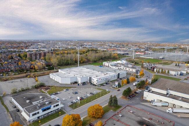 Plus de détails pour 10400 Renaude-Lapointe, Montréal, QC - Industriel/Logistique à vendre