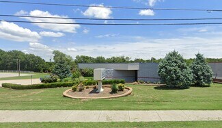 Plus de détails pour 4900 N Lincoln Blvd, Oklahoma City, OK - Bureau à louer