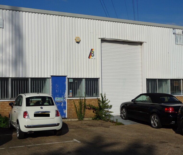 St Margarets Way, Huntingdon à louer Photo principale– Image 1 sur 2