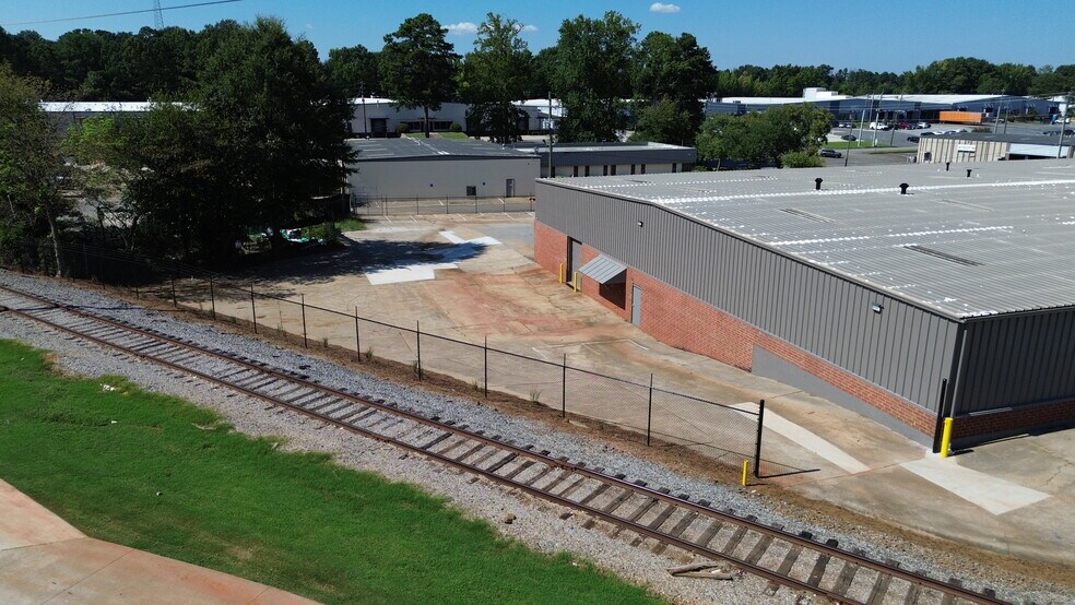 1030 Industrial Park Dr, Marietta, GA à louer - Photo de l’immeuble – Image 3 sur 4