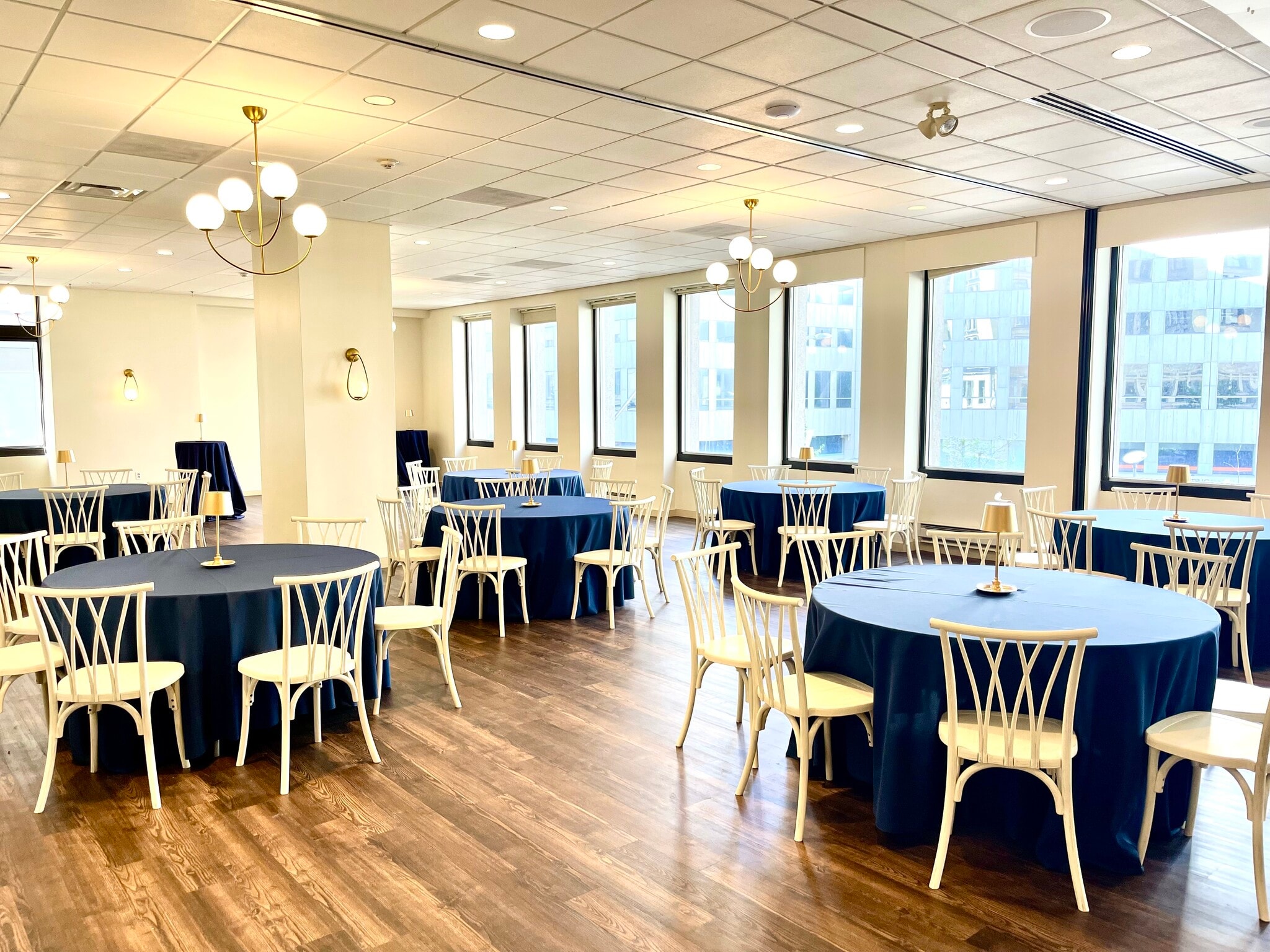 850 Euclid Ave, Cleveland, OH à louer Photo intérieure– Image 1 sur 11