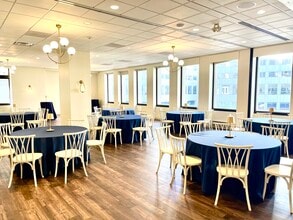 850 Euclid Ave, Cleveland, OH à louer Photo intérieure– Image 1 sur 11