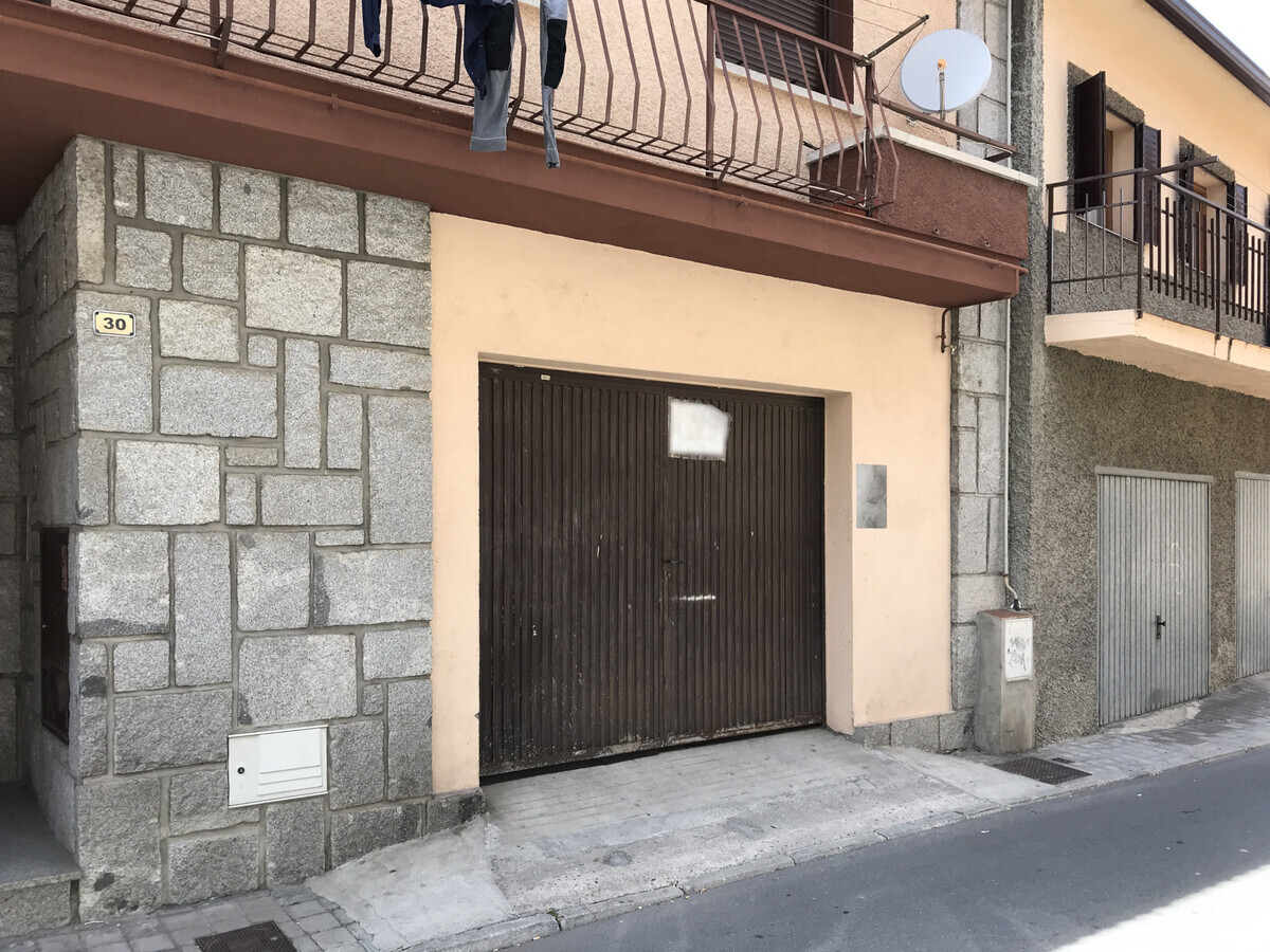 Calle Santa Teresa de Jesús, 30, Guadarrama, MAD 28440 -  -  - Photo intérieure - Image 1 of 2