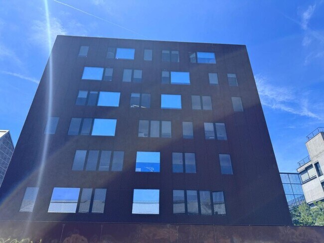 Plus de détails pour 17 Rue La Noue Bras De Fer, Nantes - Bureau à louer
