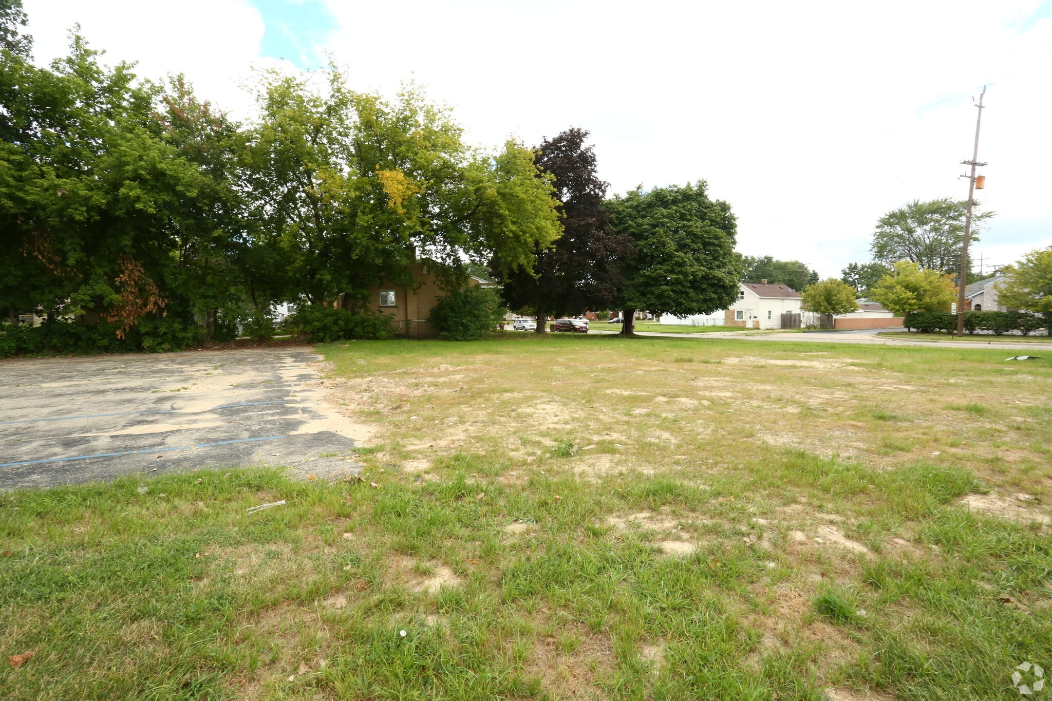 30414 Cherry Hill Rd, Garden City, MI à vendre Photo principale– Image 1 sur 2