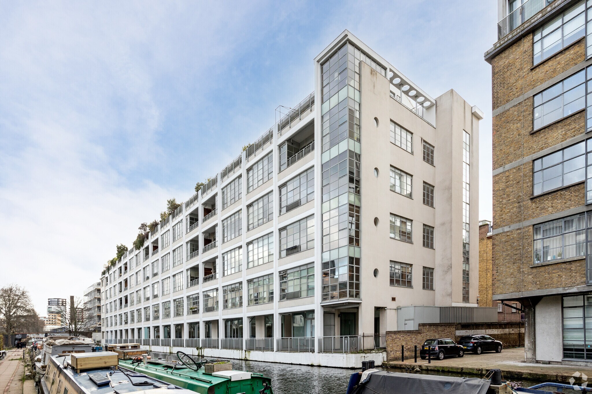 135-137 Shepherdess Walk, Londres à louer Photo de l’immeuble– Image 1 sur 7