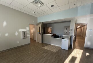 6222 Harney Rd, Tampa, FL à louer Photo intérieure– Image 1 sur 7