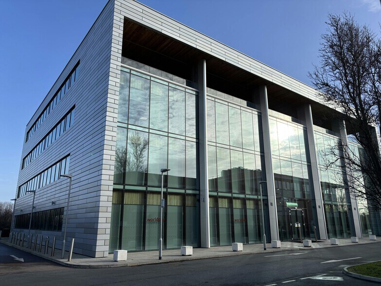 270 Milton Rd, Cambridge à louer - Photo de l’immeuble – Image 1 sur 9
