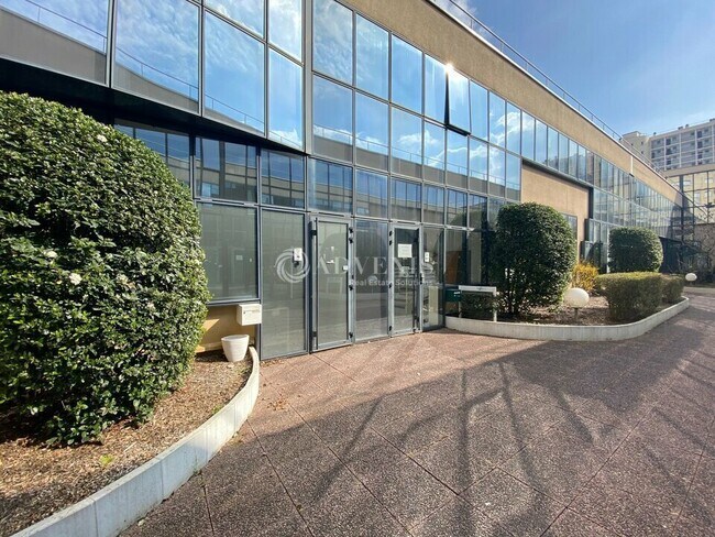 Plus de détails pour 21 Rue Aristide Briand, Vanves - Bureau à louer
