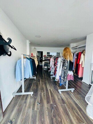 Plus de détails pour 117-119 Whitegate Dr, Blackpool - Local commercial à vendre