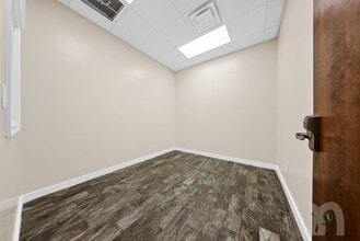 7362 Futures Dr, Orlando, FL à louer Photo intérieure– Image 2 sur 10