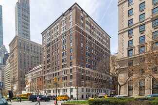 Plus de détails pour 570 Park Ave, New York, NY - Logement à vendre