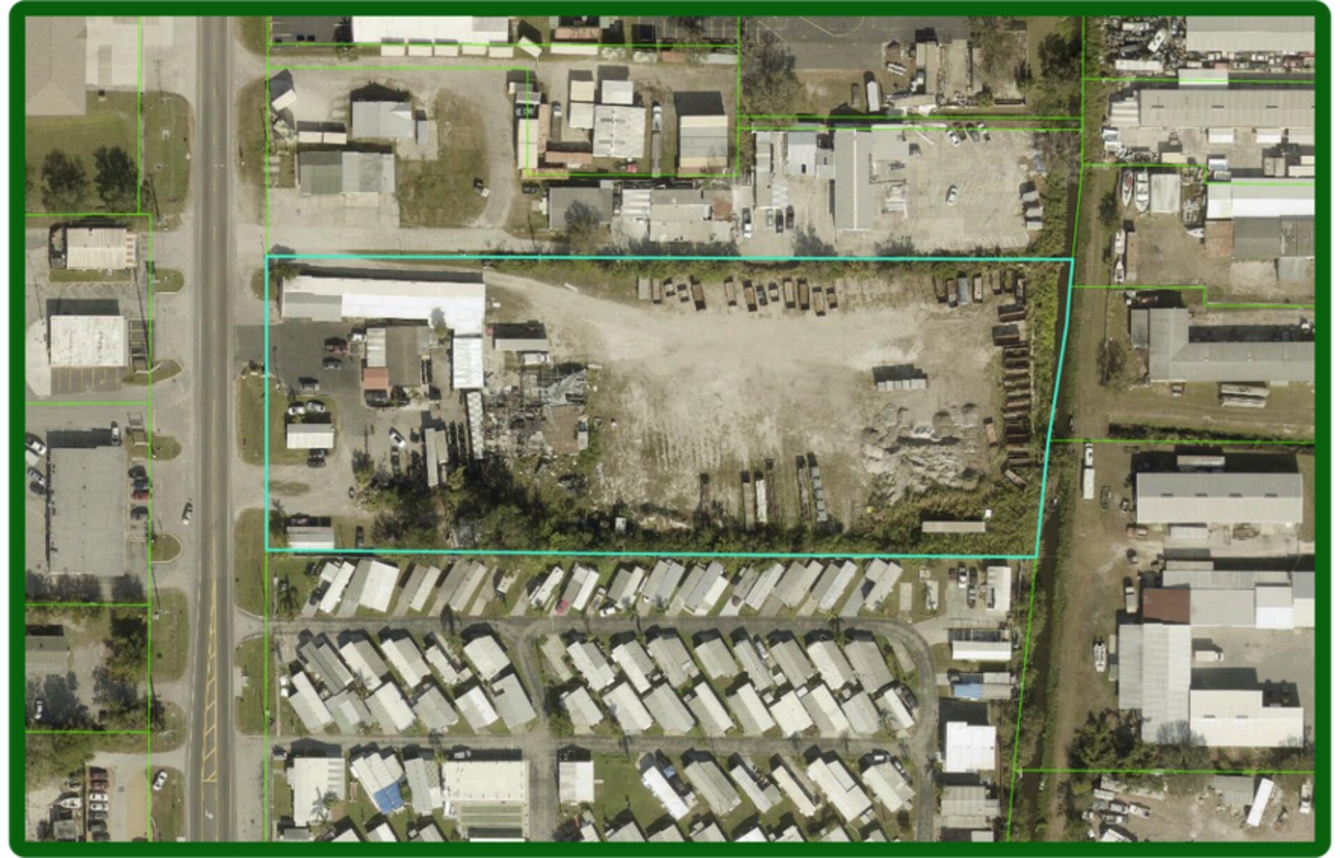 6131 15th St E, Bradenton, FL à vendre Photo principale– Image 1 sur 3