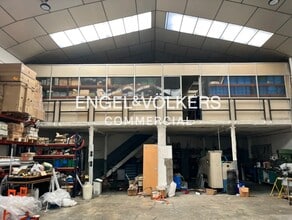 Industriel/Logistique dans Santa Perpètua de Mogoda, Barcelona à louer Photo intérieure– Image 2 sur 6