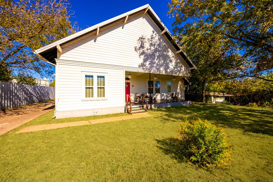 4708 Heflin Ln, Austin, TX à louer - Photo de l’immeuble – Image 3 sur 4