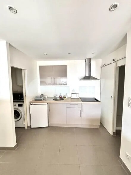 Local commercial dans Marseille à louer - Photo intérieure – Image 3 sur 6