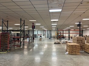 901 S 1st St, Princeton, IN à louer Photo intérieure– Image 2 sur 4