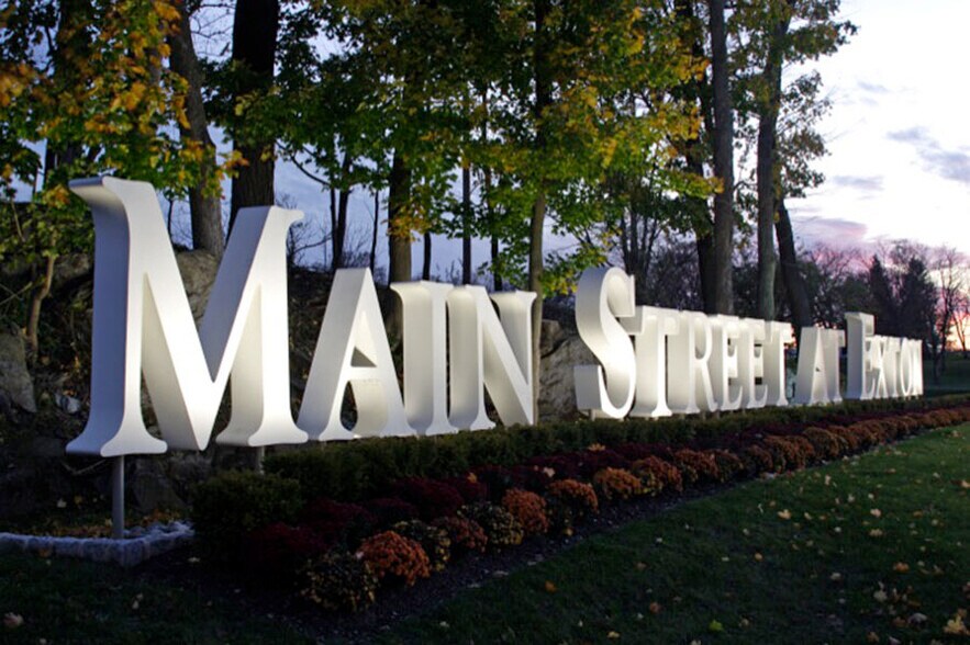301 Main St, Exton, PA à louer - Photo principale – Image 1 sur 33