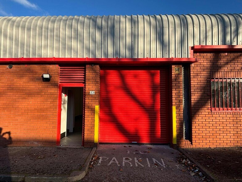 3-39 Arrol Pl, Glasgow à louer - Photo de l’immeuble – Image 2 sur 11