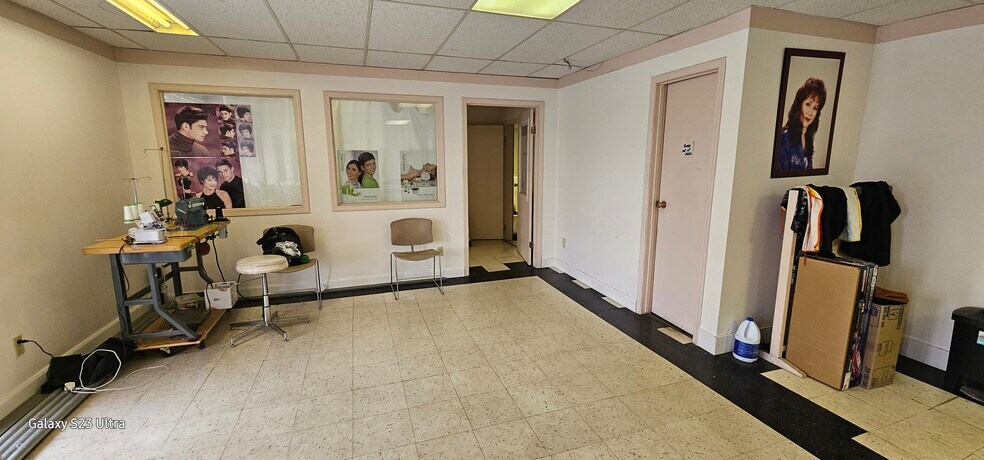 2008 36th St SE, Calgary, AB à vendre - Photo intérieure – Image 3 sur 10
