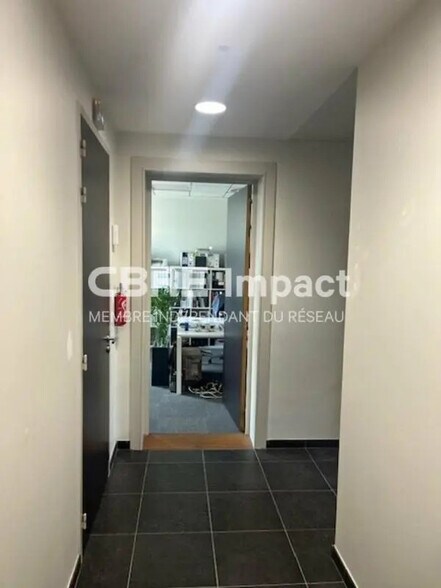 Bureau dans Reims à louer - Photo intérieure – Image 3 sur 6