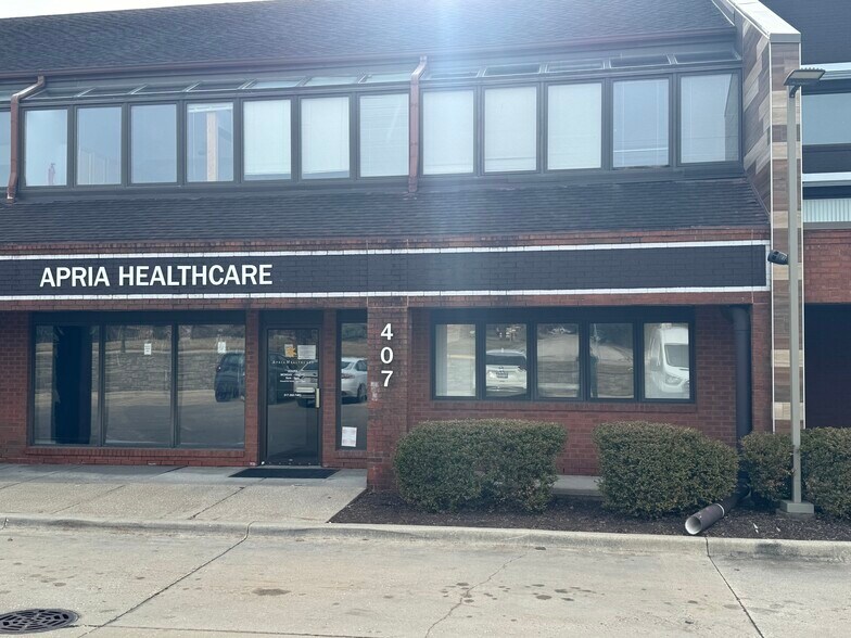 407-409 Devonshire Dr, Champaign, IL à louer - Photo principale – Image 1 sur 1