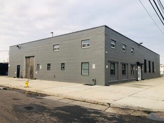 Plus de détails pour 608 Main St, Westbury, NY - Industriel/Logistique à louer
