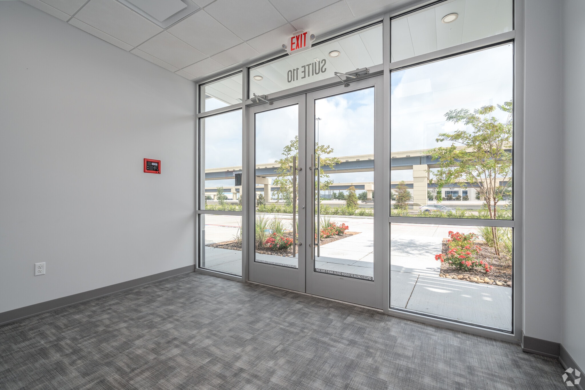 3200 S Sam Houston Pky E, Houston, TX à louer Photo intérieure– Image 1 sur 13
