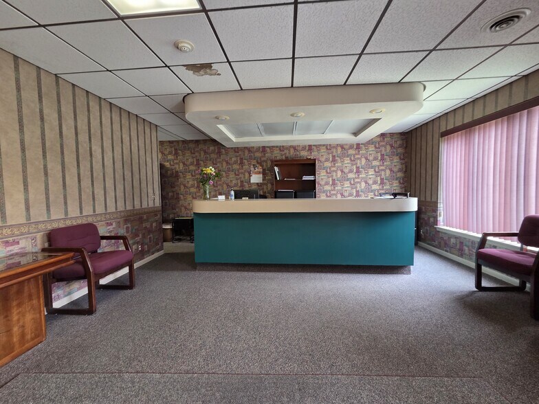 2200 Foote Ave, Jamestown, NY à vendre - Photo de l’immeuble – Image 3 sur 16