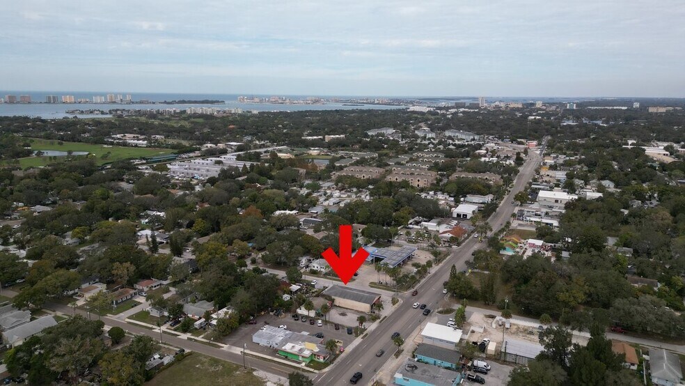 1471 Clearwater Largo Rd N, Largo, FL à vendre - Aérien – Image 3 sur 8
